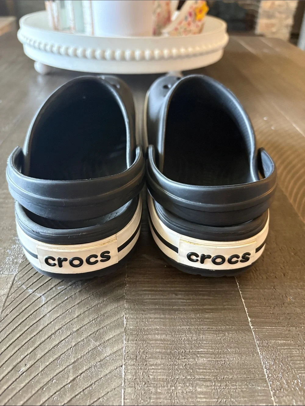 CROCS very good
